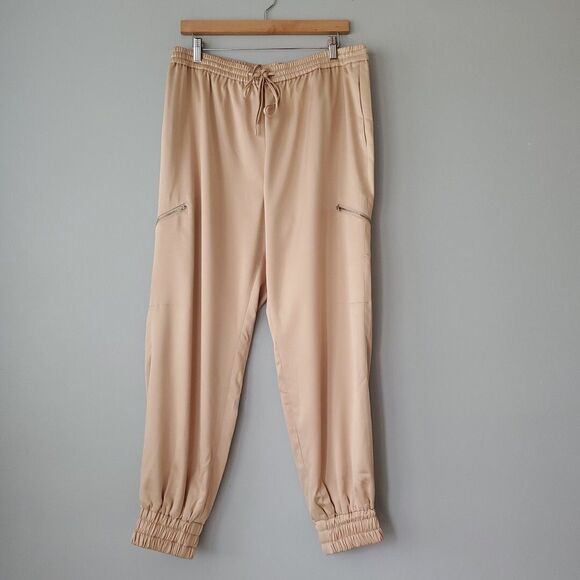 Rachel Parcell Tan Satin Drawstring Jogger Pants Womens Large Inseam 28 - Picture 9 of 9